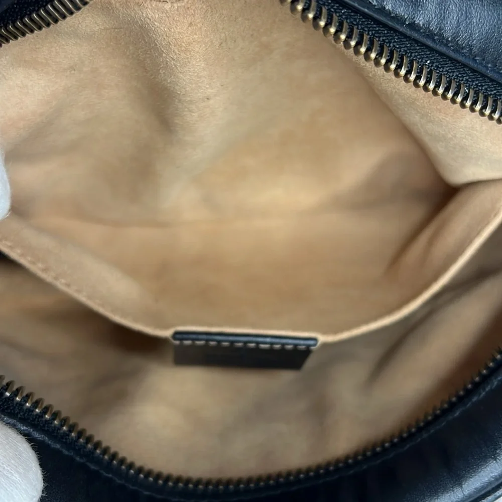 Gucci Mini Marmont Black with gold hardware - Picture 14 of 16